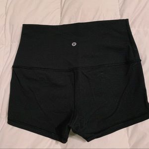 EUC lululemon shorts 6